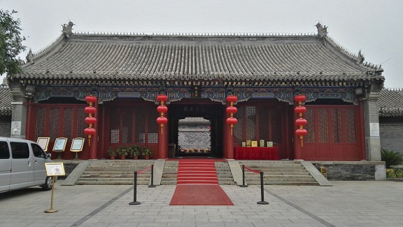 北京“郡王府”項(xiàng)目用深井消防泵安裝調(diào)試完畢(圖2)
